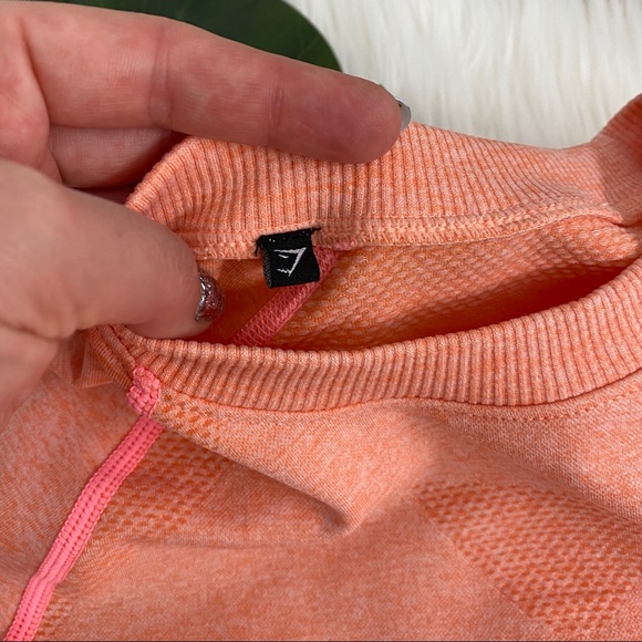 Gymshark Ombre Seamless Coral Peach Set - Picture 6 of 16